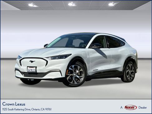 Used 2021 Ford Mustang Mach-E Premium image 1