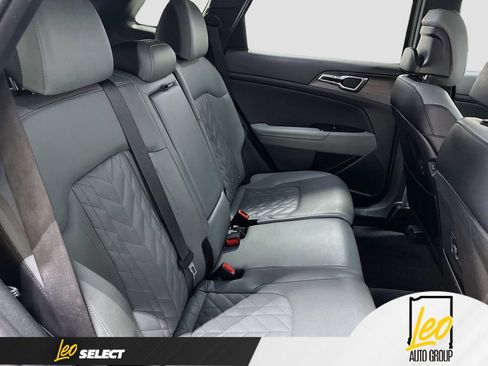 Used 2023 Kia Sportage X-Line w/ X-Line Premium Package AWD/4WD image 31