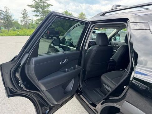 New 2026 Nissan Pathfinder SL AWD/4WD image 19