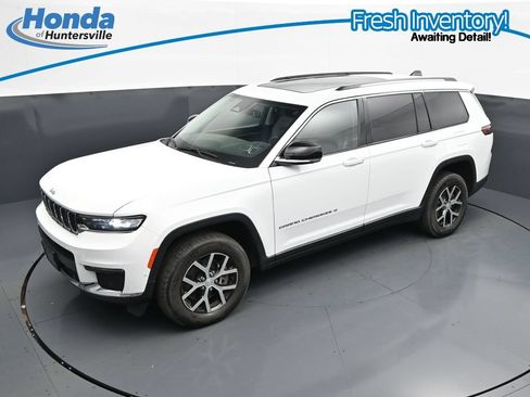 Used 2023 Jeep Grand Cherokee L Limited w/ Luxury Tech Group II AWD/4WD image 18