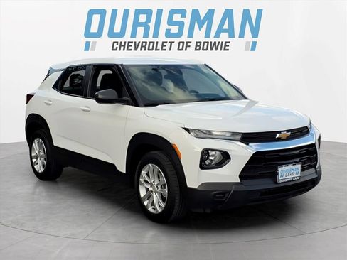 Certified 2023 Chevrolet TrailBlazer LS FWD image 1