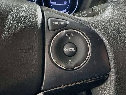 Used 2020 Honda HR-V LX image 18