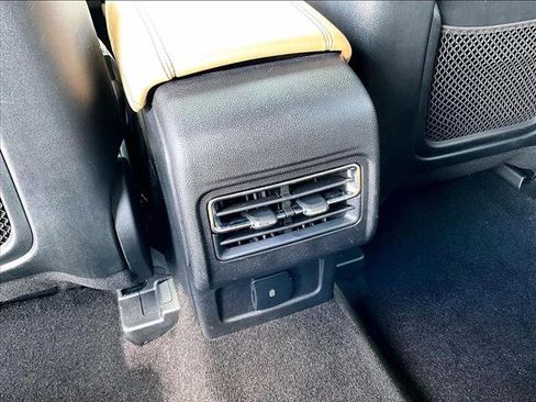 Used 2021 Lincoln Corsair Reserve FWD image 25