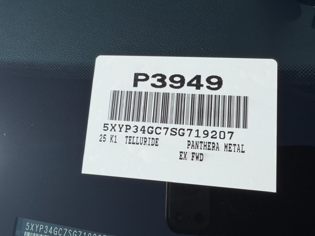 Used 2025 Kia Telluride EX FWD image 10