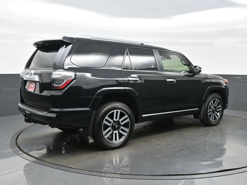 Used 2024 Toyota 4Runner Limited image 6