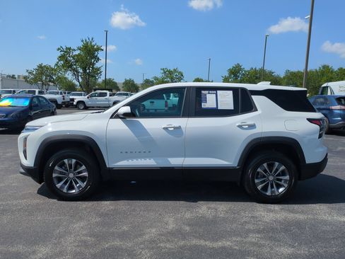 Used 2026 Chevrolet Equinox LT FWD image 7