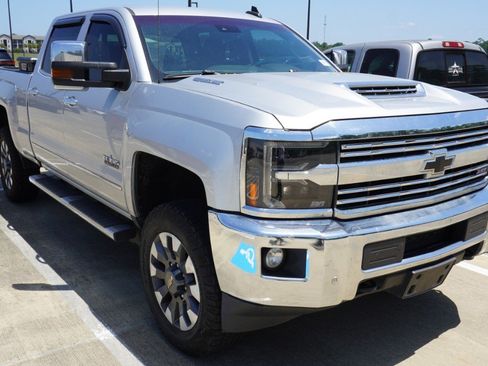 Used 2017 Chevrolet Silverado 2500 LTZ w/ Duramax Plus Package AWD/4WD image 3