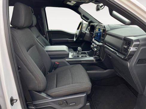 Used 2022 Ford F150 XLT w/ Equipment Group 302A High AWD/4WD image 17
