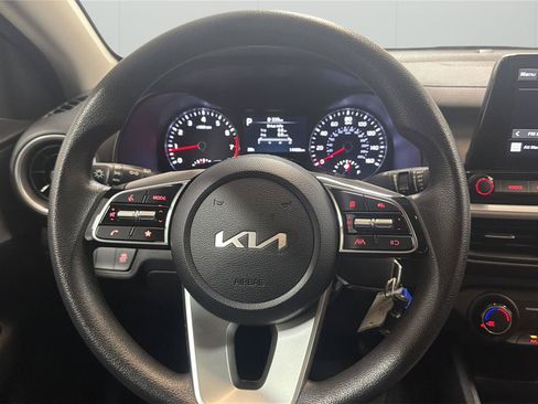 Used 2024 Kia Forte LX FWD image 22