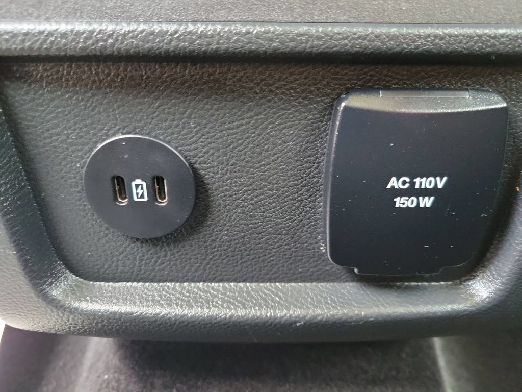 Used 2023 Ford Edge SEL w/ Convenience Package AWD/4WD image 16