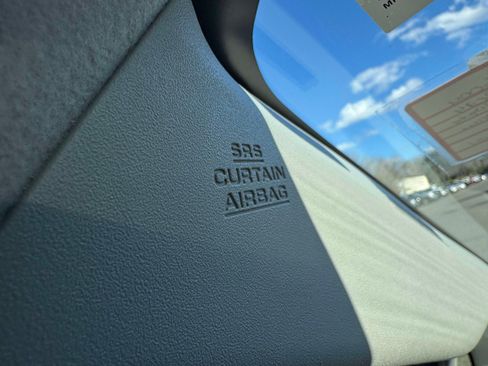 Used 2014 Toyota Prius Two image 39