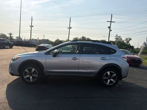 Used 2014 Subaru Crosstrek Touring w/ Popular Package #2 AWD/4WD image 2