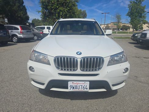 Used 2014 BMW X3 xDrive28i AWD/4WD image 2