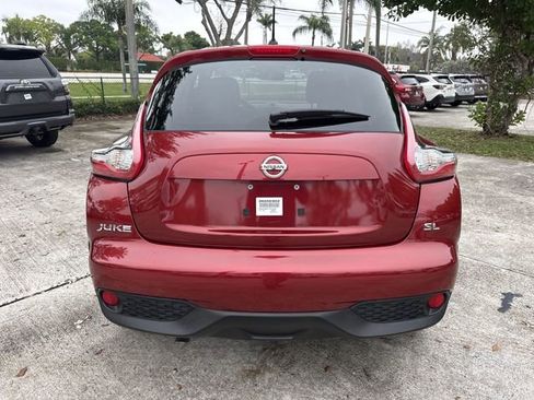 Used 2015 Nissan Juke SL image 24
