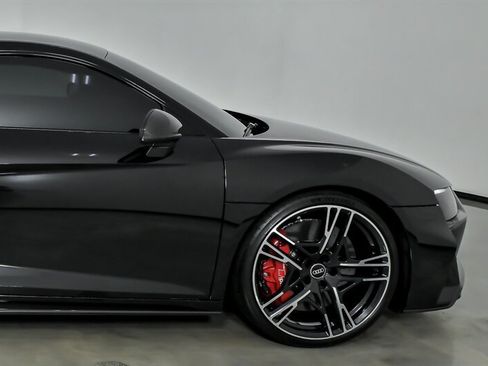 Used 2022 Audi R8 V10 performance AWD/4WD image 12