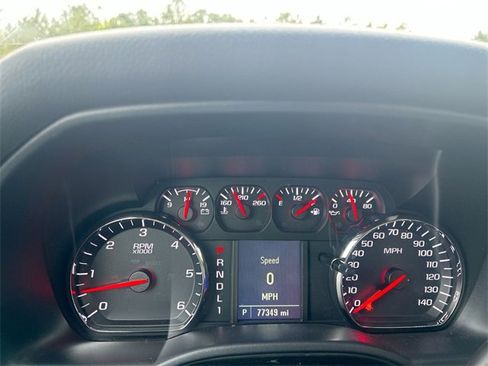 Used 2018 Chevrolet Silverado 2500 W/T image 18