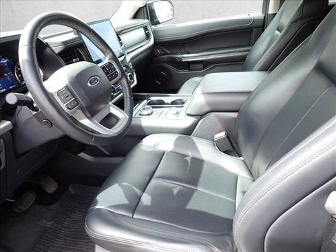 Used 2024 Ford Expedition Max XLT AWD/4WD image 10