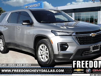 Used 2023 Chevrolet Traverse LS