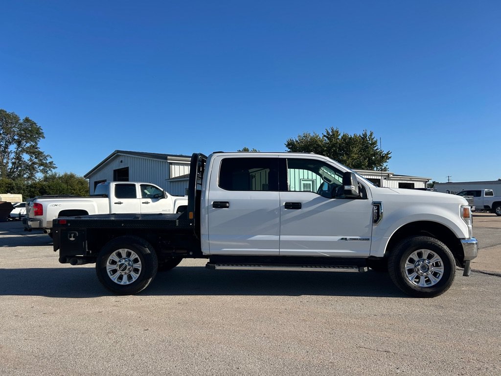 Used 2022 Ford F250 XLT w/ XLT Value Package AWD/4WD image 4