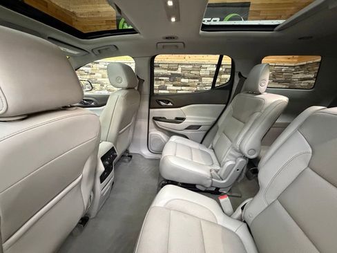 Used 2017 GMC Acadia SLT AWD/4WD image 27