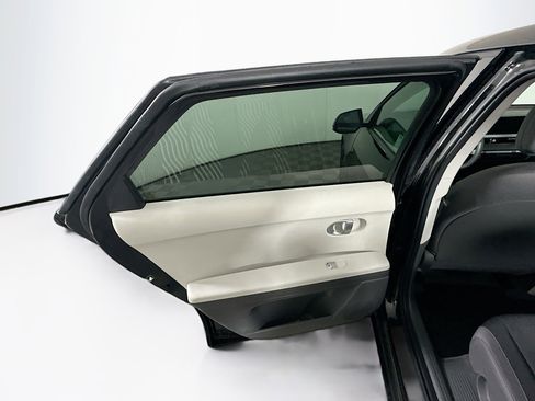 Used 2024 Hyundai Ioniq 5 SEL image 26