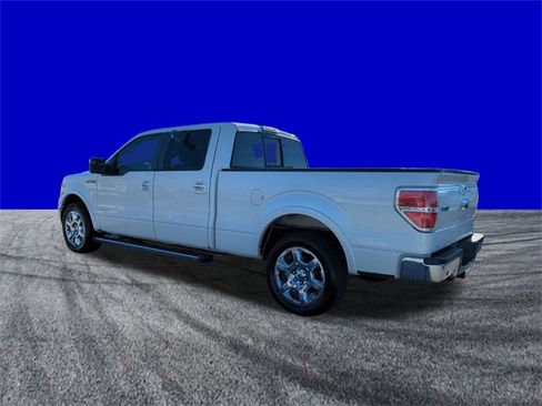 Used 2014 Ford F150 Lariat w/ Lariat Chrome Package image 6
