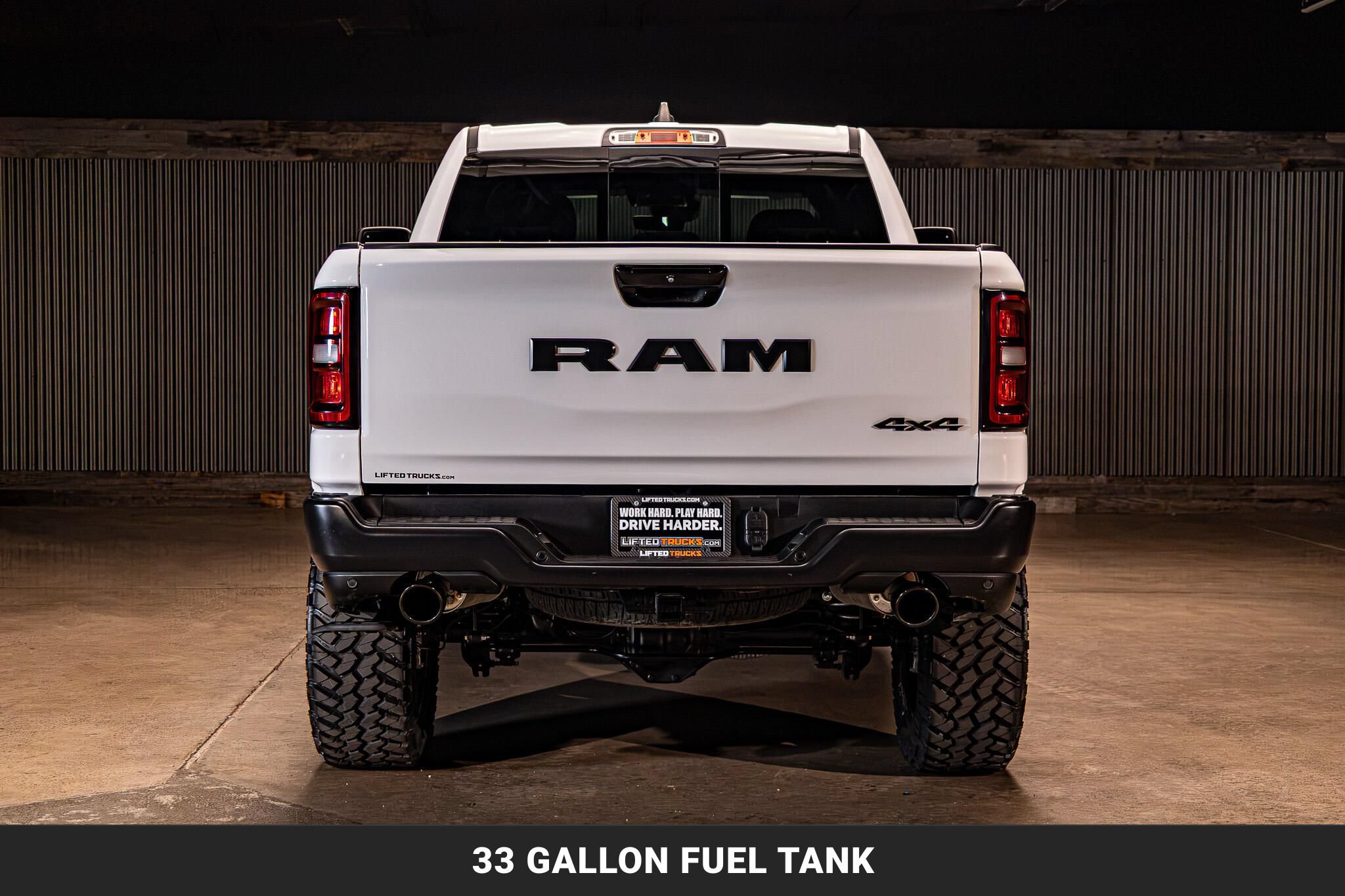 Used 2025 RAM 1500 Warlock AWD/4WD image 8