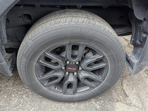 Used 2023 GMC Sierra 1500 Elevation image 11