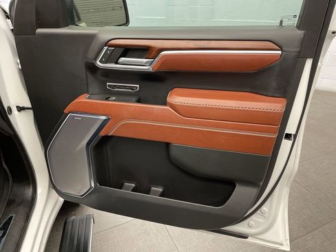 Used 2024 GMC Sierra 1500 Denali Ultimate image 27