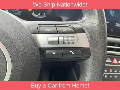 Used 2025 Hyundai Tucson SE AWD/4WD image 26