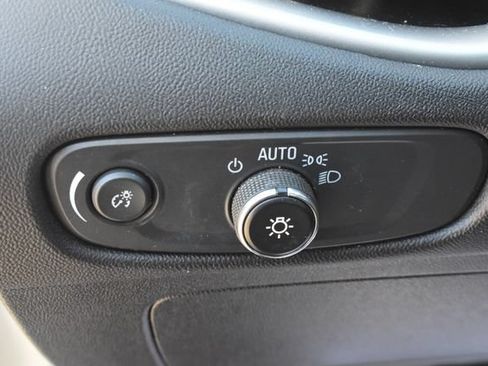 Certified 2023 Chevrolet Malibu LT FWD image 23