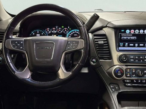Used 2019 GMC Yukon XL Denali w/ Open Road Package AWD/4WD image 27