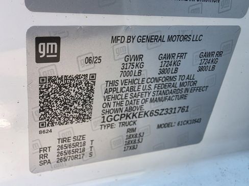 New 2025 Chevrolet Silverado 1500 LT image 32