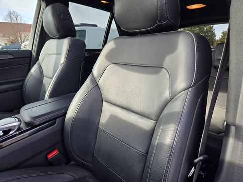 Used 2019 Mercedes-Benz GLE 43 AMG 4MATIC image 17