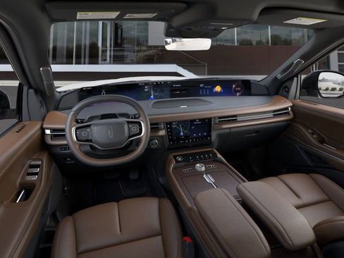 New 2026 Lincoln Navigator L Reserve image 9