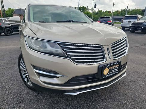 Used 2017 Lincoln MKC Reserve w/ Lincoln MKC Climate Package image 7