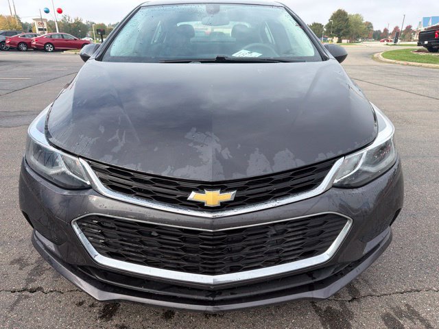 Used 2016 Chevrolet Cruze LT FWD image 3