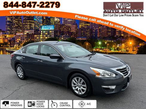 Used 2013 Nissan Altima 2.5 S FWD image 1