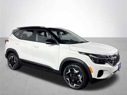 New 2026 Kia Seltos S image 4