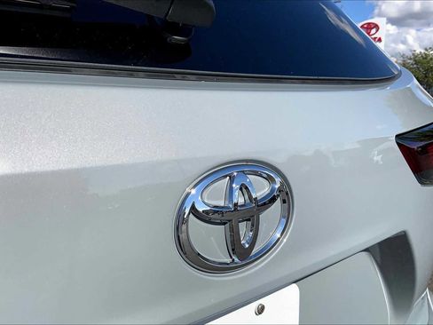 Certified 2025 Toyota Highlander XSE image 27