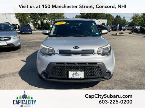 Used 2016 Kia Soul FWD image 2