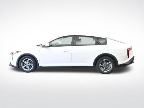 Used 2025 Kia K4 FWD image 9