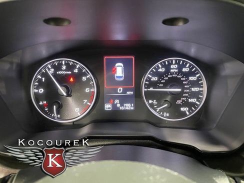 Used 2025 Subaru Outback Premium AWD/4WD image 15