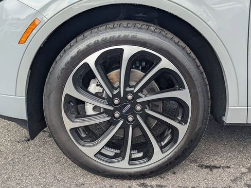 New 2026 Lincoln Nautilus Black Label AWD/4WD image 10