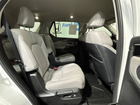 Used 2023 Honda Pilot EX-L image 25