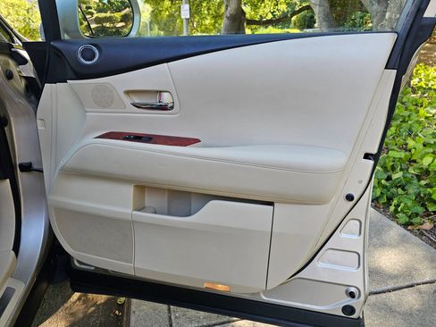 Used 2012 Lexus RX 450h AWD image 20