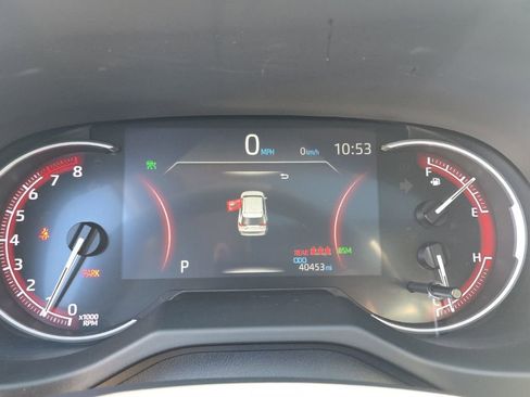 Used 2023 Toyota RAV4 XLE w/ Convenience Package image 27