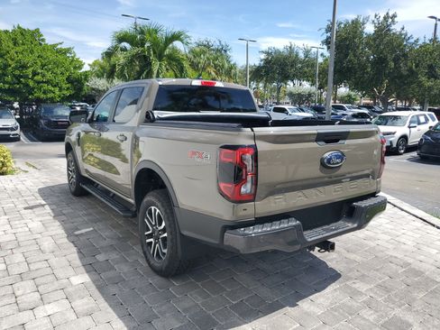 Used 2025 Ford Ranger Lariat w/ FX4 Off-Road Package AWD/4WD image 3