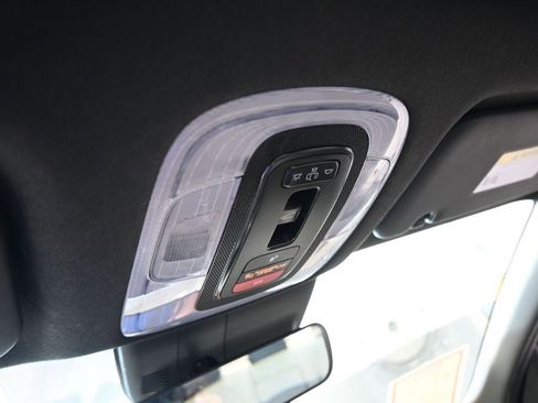 Used 2023 Hyundai Elantra N Line image 31