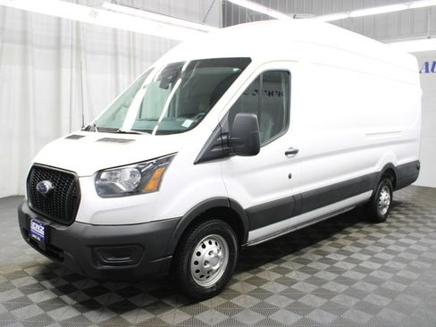 Used 2025 Ford Transit 250 148 High Roof Extended AWD w/ Load Area Protection Package image 7